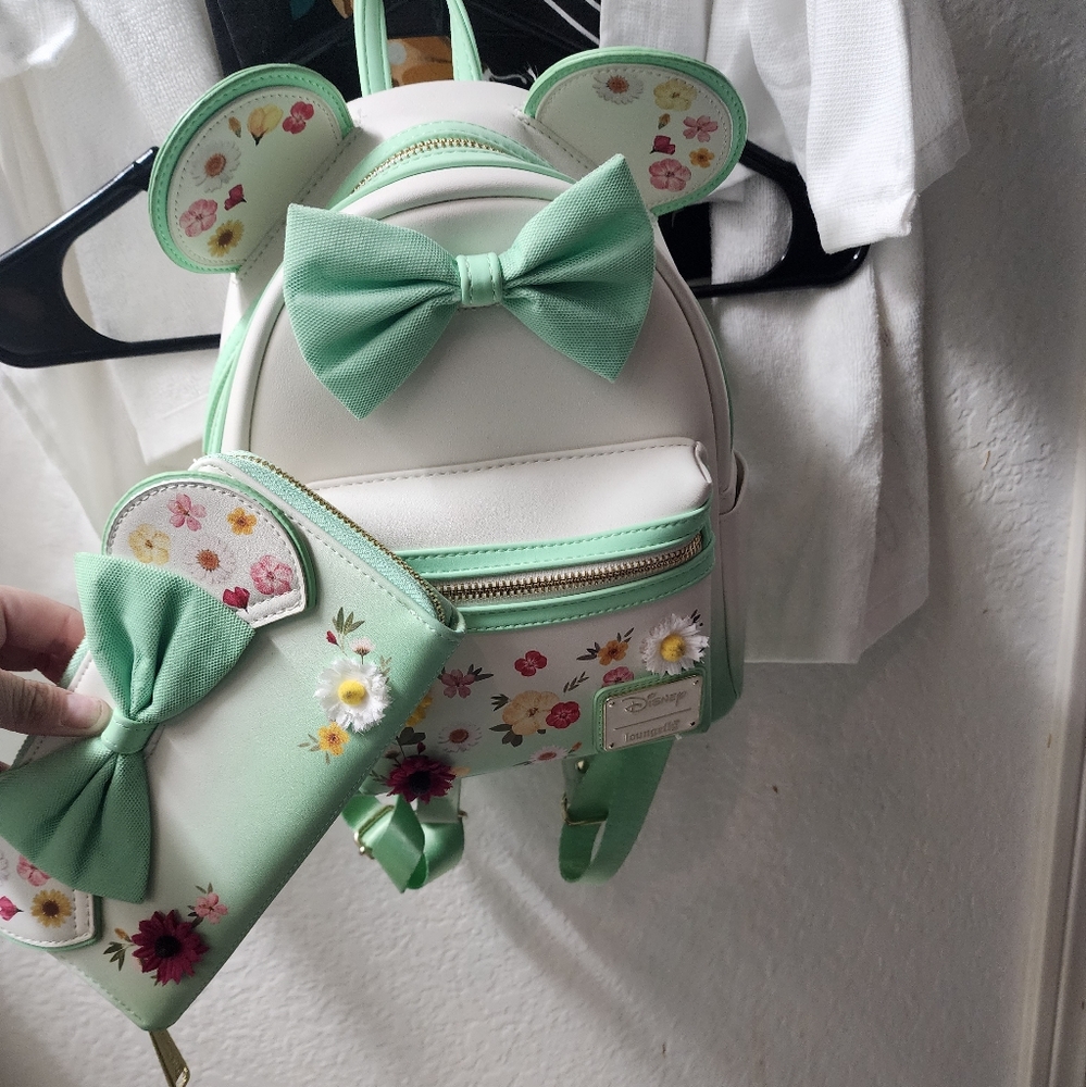 Loungefly Minnie Mouse Pressed Flower Bow Mini Backpack and wall
